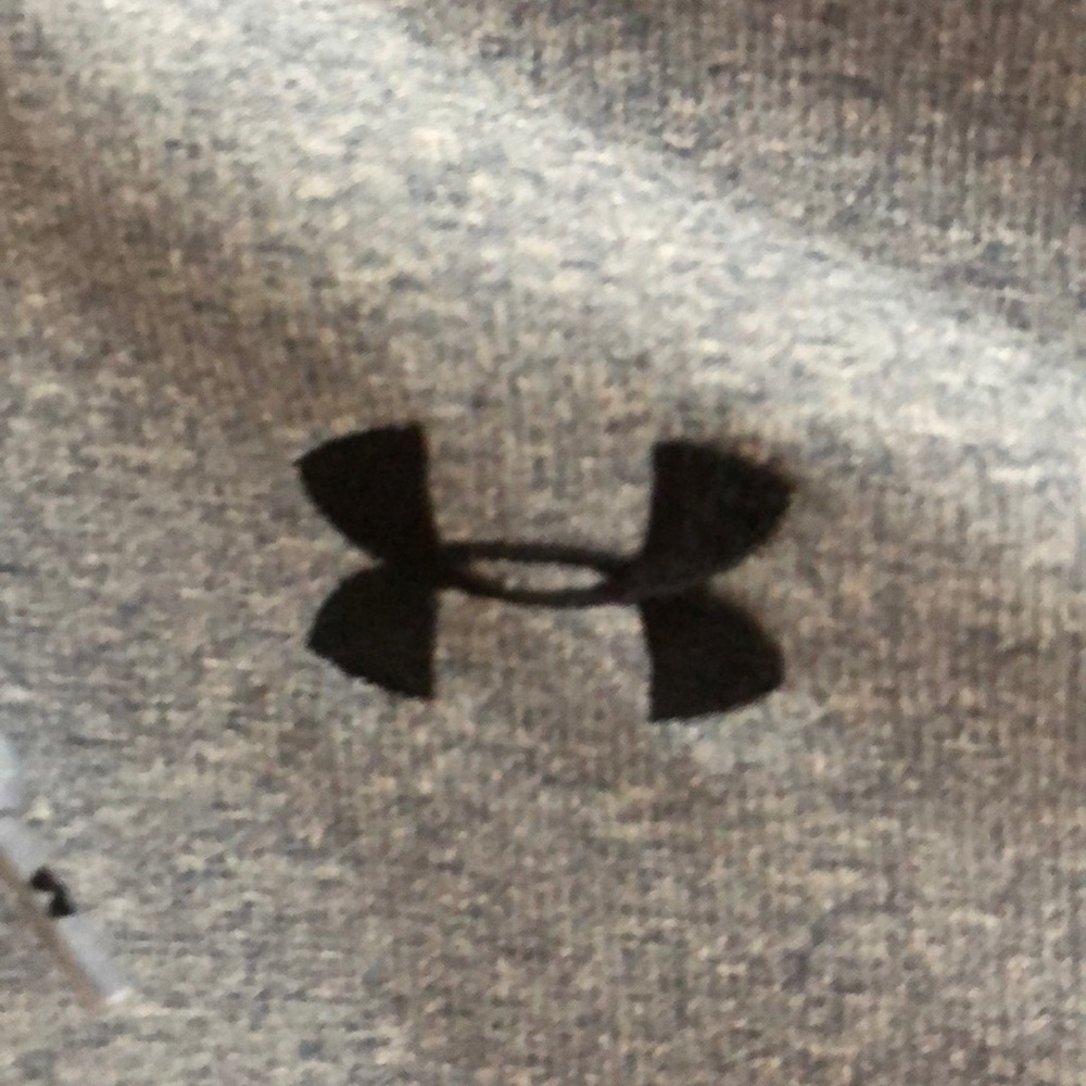 Under Armour women’s sweatshirt - Picture 2 of 3